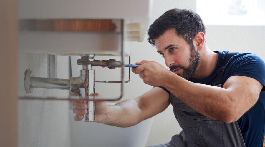 Faucet cartridge replacement in Midway, AR